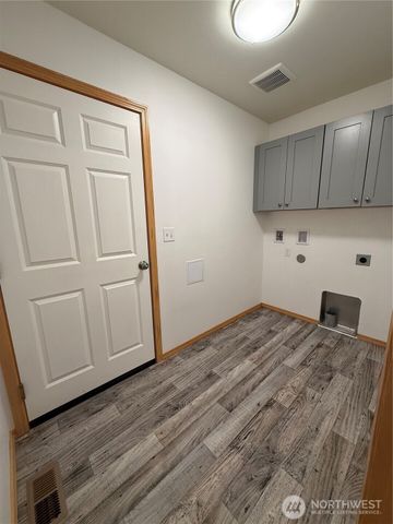 258 Parkside Loop, Napavine, WA 98532
