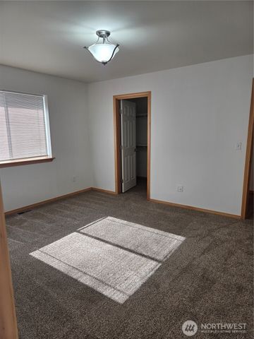 258 Parkside Loop, Napavine, WA 98532