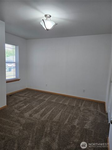 258 Parkside Loop, Napavine, WA 98532