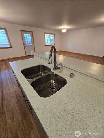 258 Parkside Loop, Napavine, WA 98532