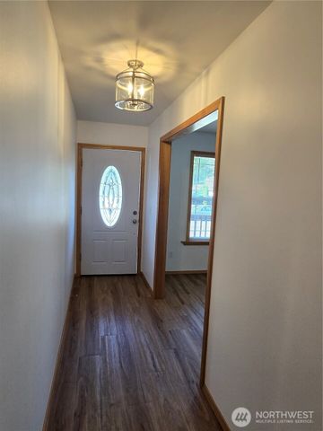 258 Parkside Loop, Napavine, WA 98532