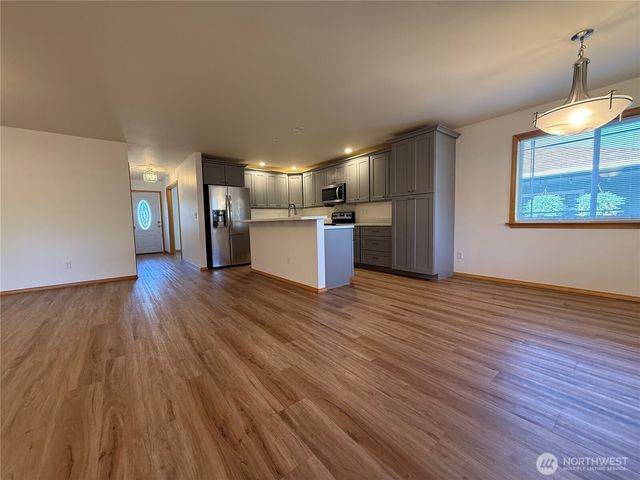 258 Parkside Loop, Napavine, WA 98532