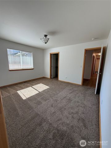 258 Parkside Loop, Napavine, WA 98532