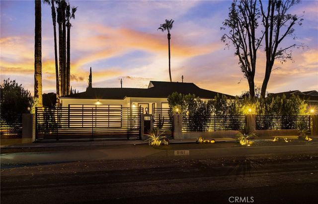 8161 Encino Avenue, Northridge, CA 91325