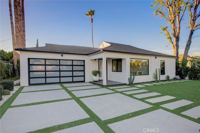 8161 Encino Avenue, Northridge, CA 91325