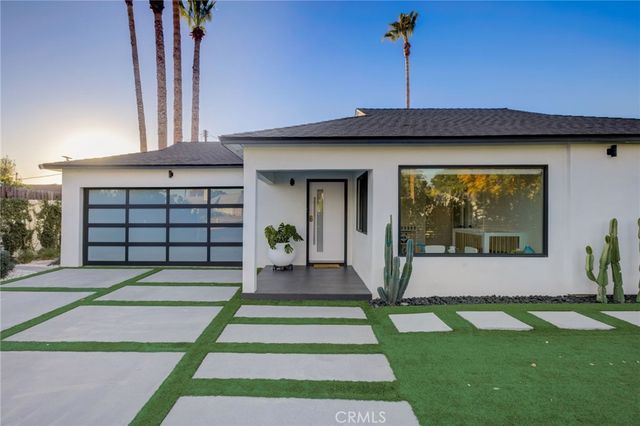 8161 Encino Avenue, Northridge, CA 91325