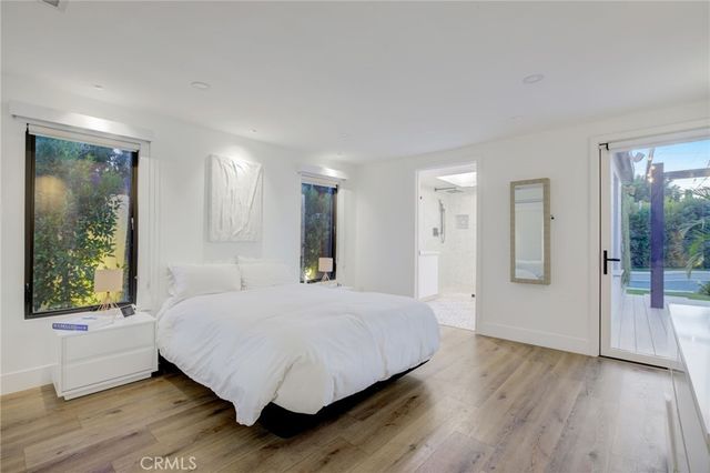 8161 Encino Avenue, Northridge, CA 91325