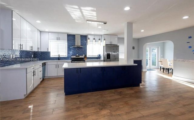16100 NE 9th Court, North Miami Beach, FL 33162