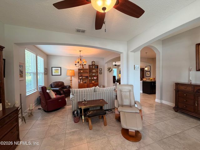 2008 WEDGE Court, Green Cove Springs, FL 32043