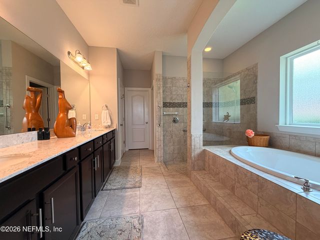 2008 WEDGE Court, Green Cove Springs, FL 32043