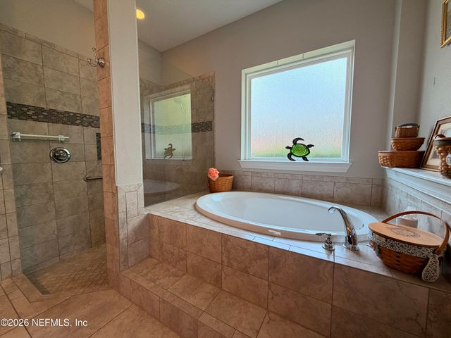 2008 WEDGE Court, Green Cove Springs, FL 32043