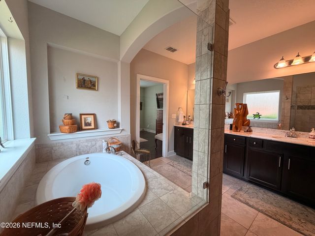 2008 WEDGE Court, Green Cove Springs, FL 32043