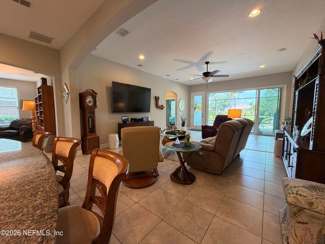 2008 WEDGE Court, Green Cove Springs, FL 32043