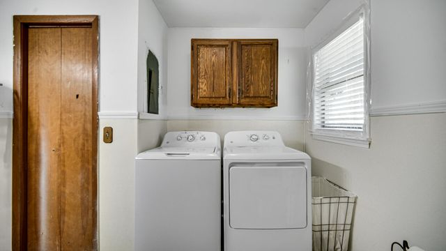 147 E 50 S, Valparaiso, IN 46383