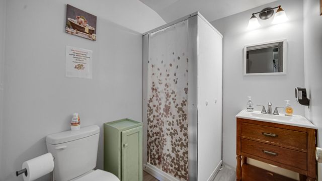 147 E 50 S, Valparaiso, IN 46383
