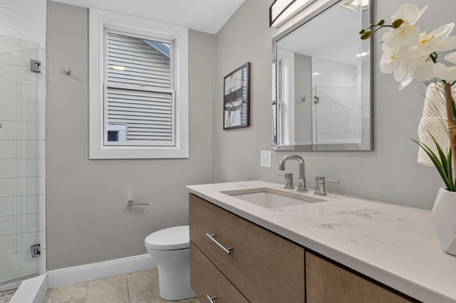 7 Langford Park 2, Boston, MA 02119