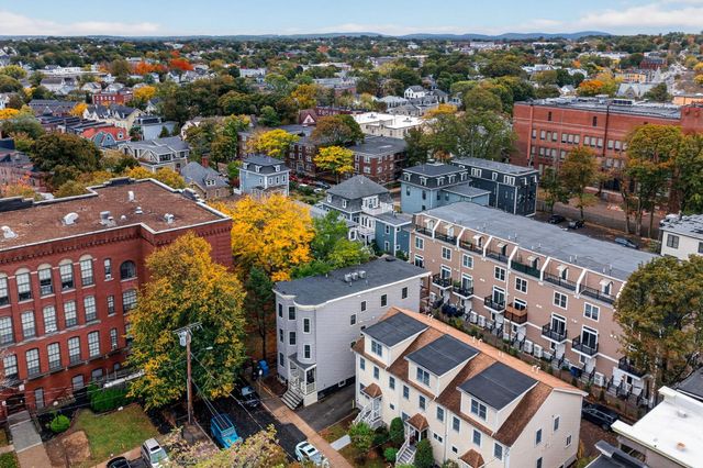 7 Langford Park 2, Boston, MA 02119