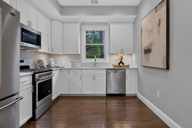7 Langford Park 2, Boston, MA 02119