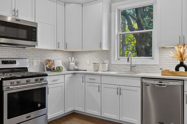 7 Langford Park 2, Boston, MA 02119