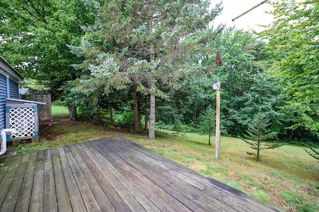 14 Oak Drive, Belmont, NH 03220