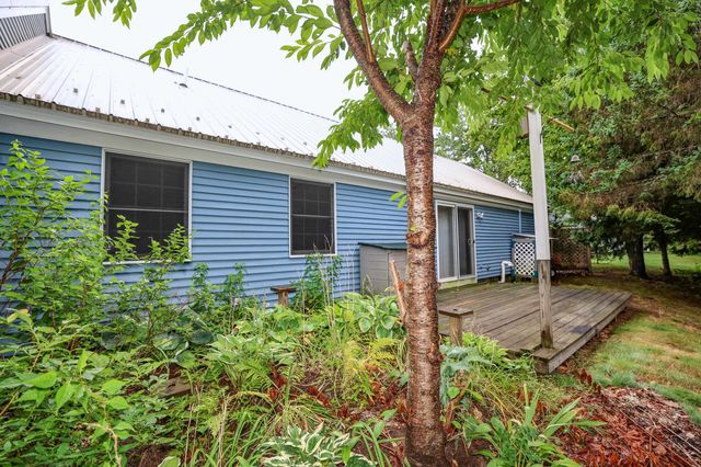 14 Oak Drive, Belmont, NH 03220