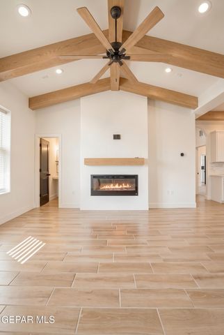 700 Rosa Blanca Drive, Socorro, TX 79927