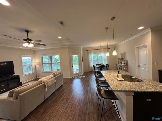 123 Fernhill Drive NW, Madison, AL 35757