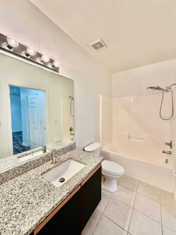 6014 PORTSDALE PLACE 202, Riverview, FL 33578