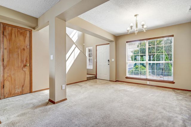 8101 SHEFFIELD Place NW, Albuquerque, NM 87120