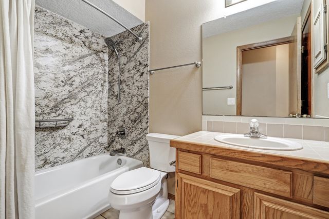 8101 SHEFFIELD Place NW, Albuquerque, NM 87120