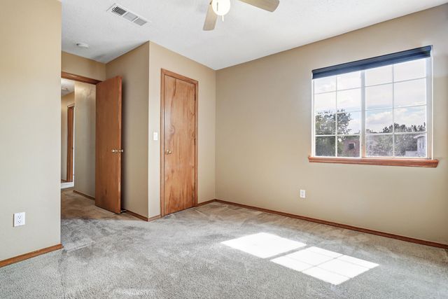 8101 SHEFFIELD Place NW, Albuquerque, NM 87120