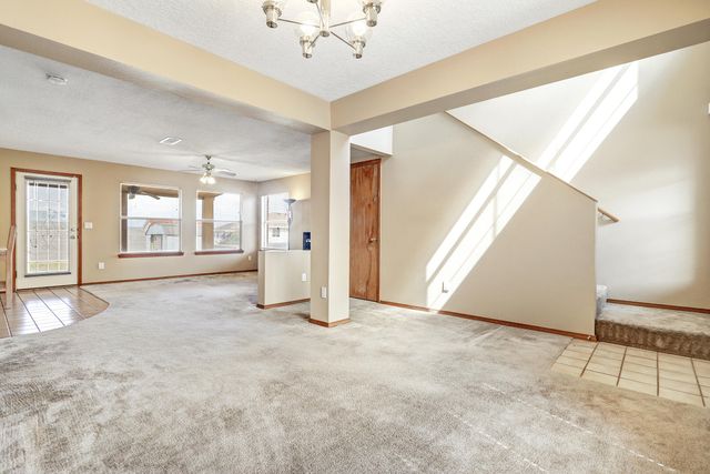 8101 SHEFFIELD Place NW, Albuquerque, NM 87120