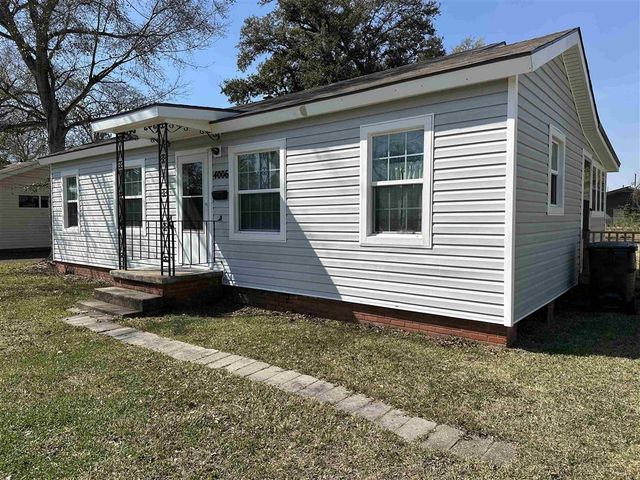 4006 Center Street, Lake Charles, LA 70607