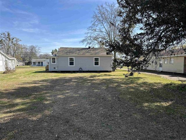 4006 Center Street, Lake Charles, LA 70607