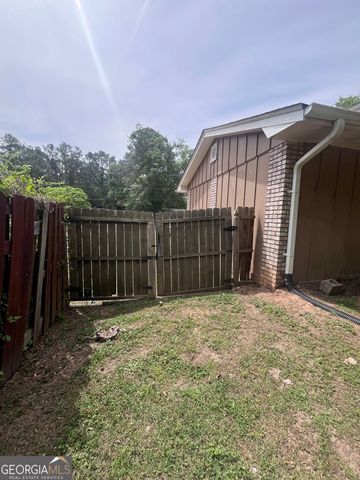 4240 Melanie Lane, Atlanta, GA 30349