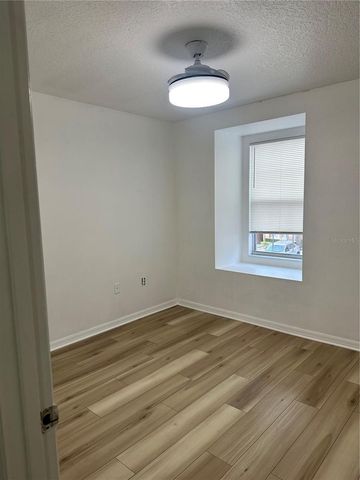 5274 PARADISE CAY CIRCLE, Kissimmee, FL 34746