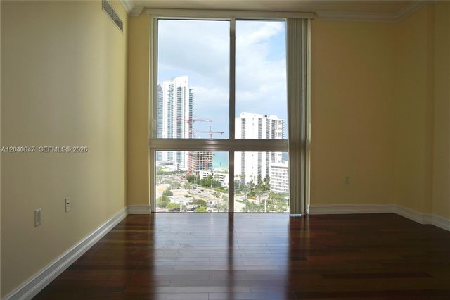 200 Sunny Isles Boulevard 21801, Sunny Isles Beach, FL 33160