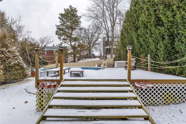 240 Wilkins Ave, E Pittsburgh, PA 15112