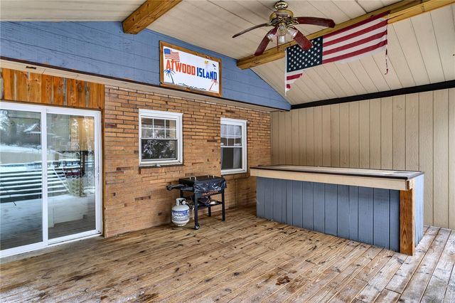 240 Wilkins Ave, E Pittsburgh, PA 15112