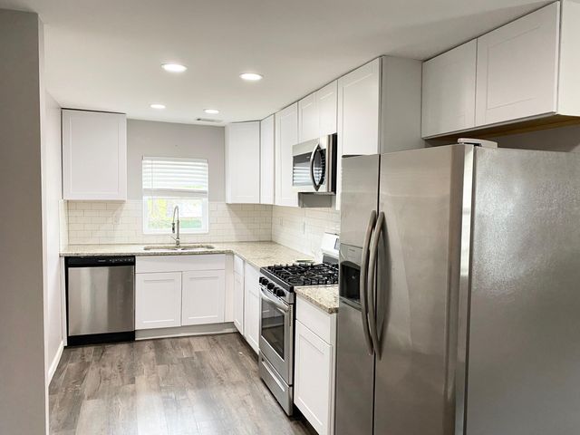 1125 Armstrong Avenue, Charleston, SC 29407