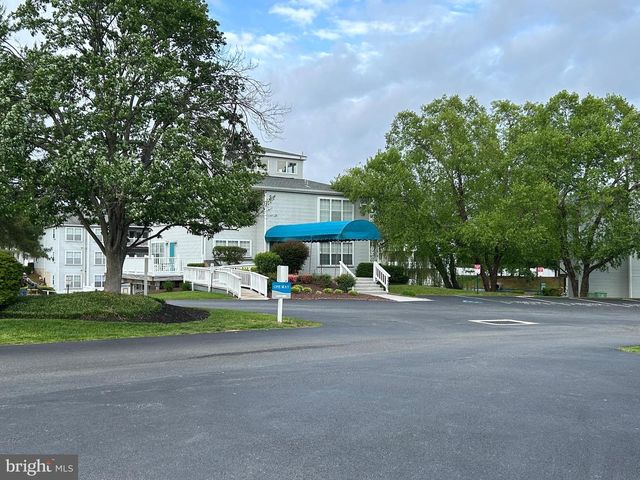 2809 WATERS EDGE DR #260, Newark, DE 19702