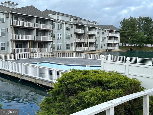 2809 WATERS EDGE DR #260, Newark, DE 19702