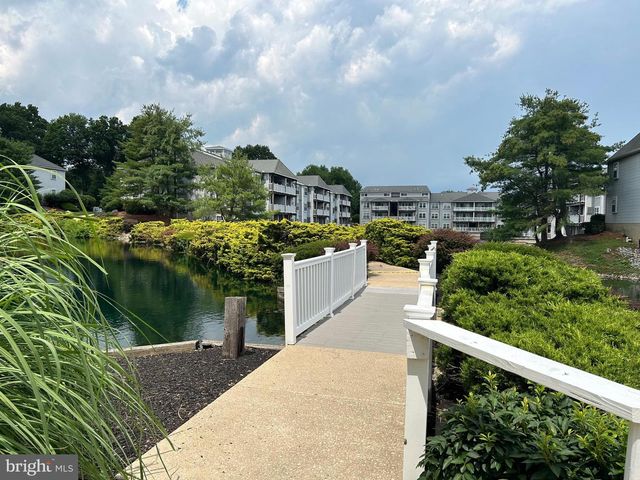 2809 WATERS EDGE DR #260, Newark, DE 19702