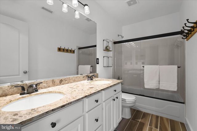 303 BRIDLEWREATH WAY, Mount Airy, MD 21771