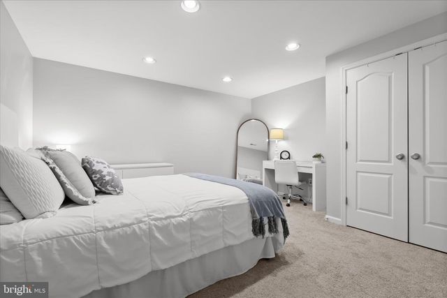 303 BRIDLEWREATH WAY, Mount Airy, MD 21771