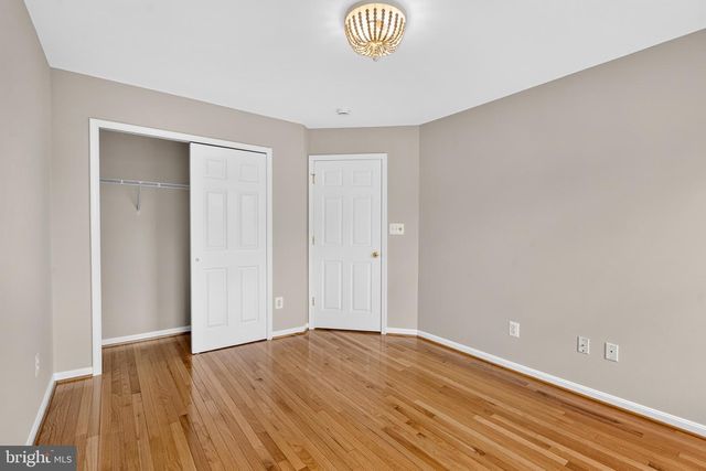 47740 WARWICKSHIRE TER, Sterling, VA 20165