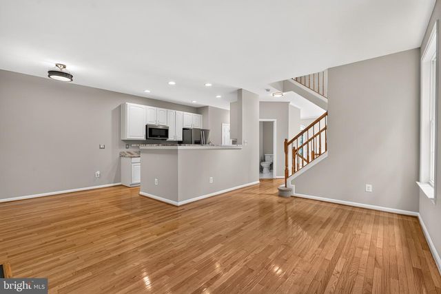 47740 WARWICKSHIRE TER, Sterling, VA 20165