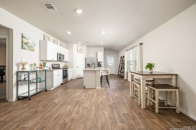 1708 Chianti Pass, New Braunfels, TX 78130