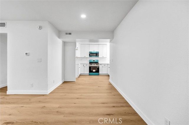 5429 Newcastle 215, Encino (los Angeles), CA 91316