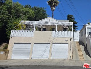 967 Lucile Avenue, Los Angeles, CA 90026